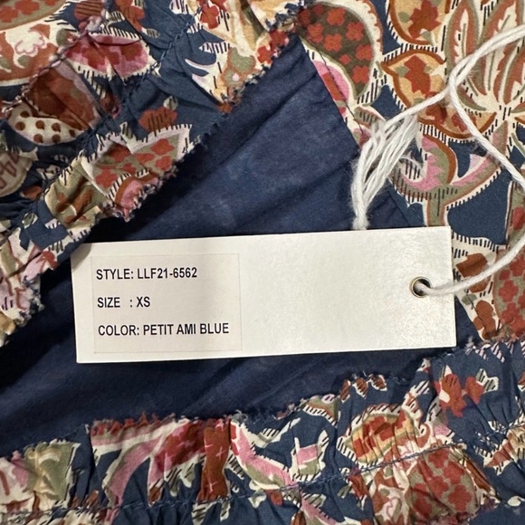 NWT Love the Label XS v-neck floral mini dress long sleeve blue, red retail $245 - Picture 8 of 8